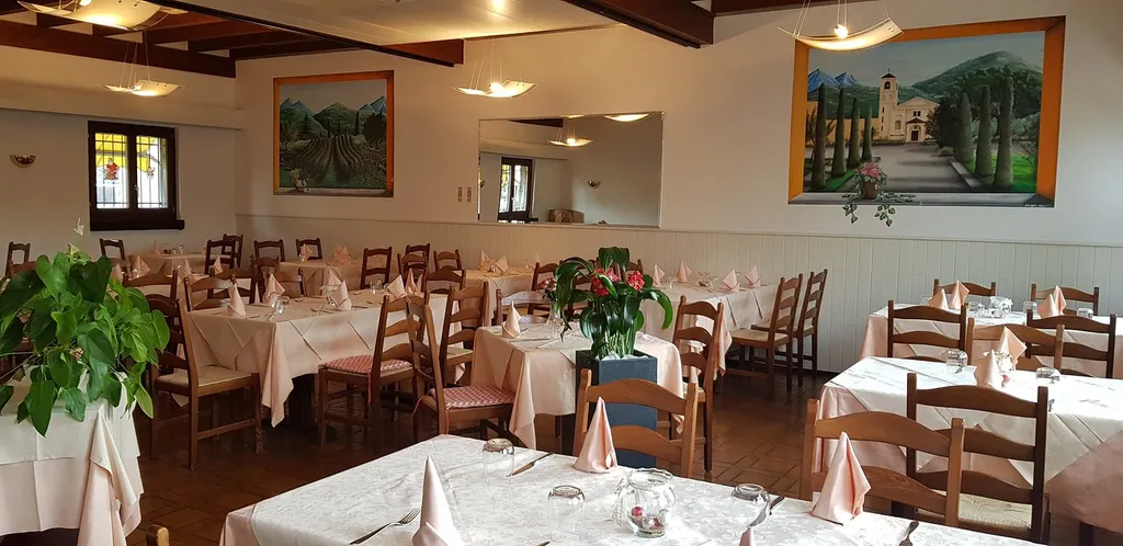 Sala del ristorante La Rupe di San Zeno