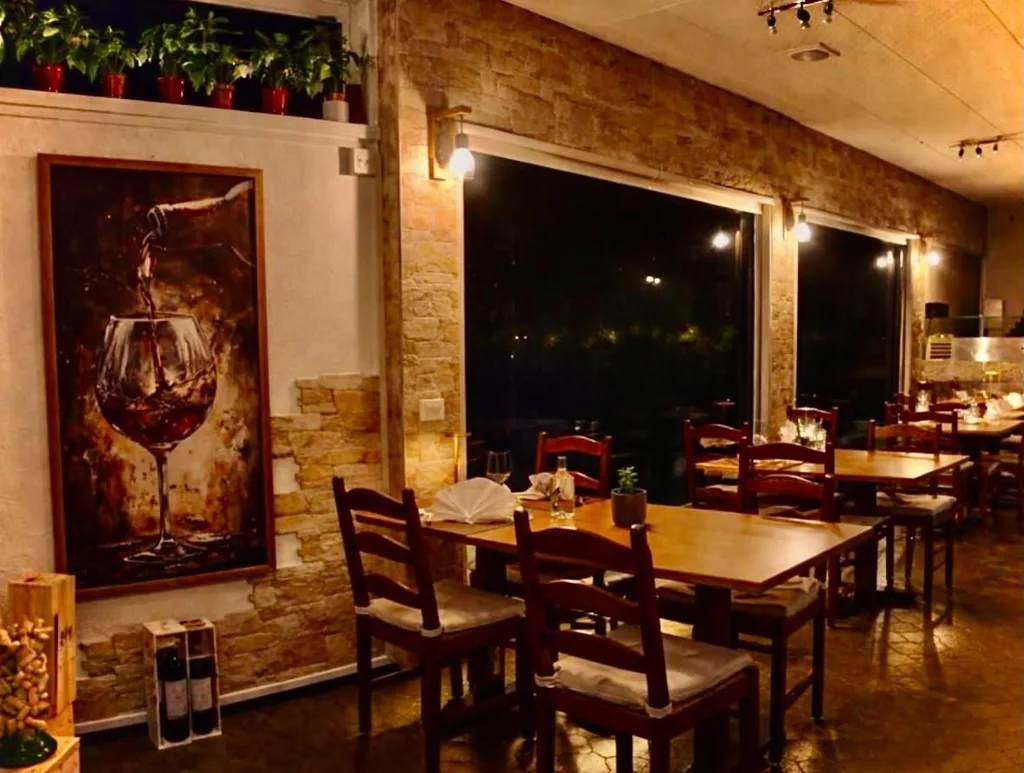 Sala del ristorante La Rupe di San Zeno